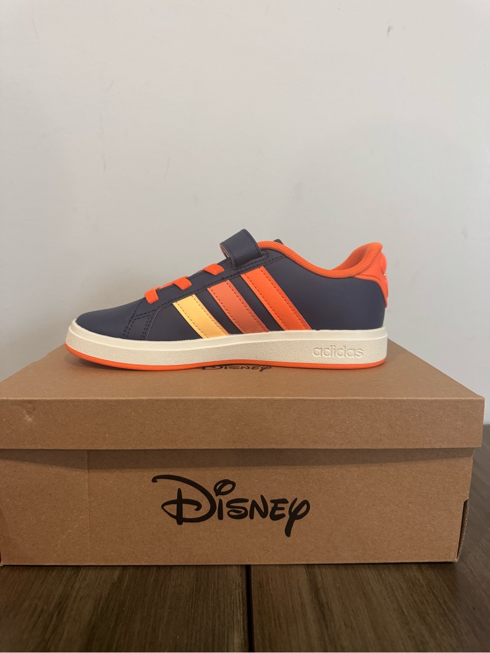 ADIDAS GRAND COURT MICKEY EL KIDS SHOES